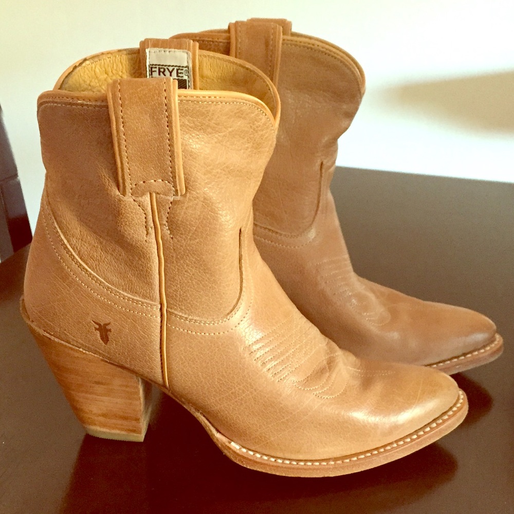 FRYE Ankle Boots